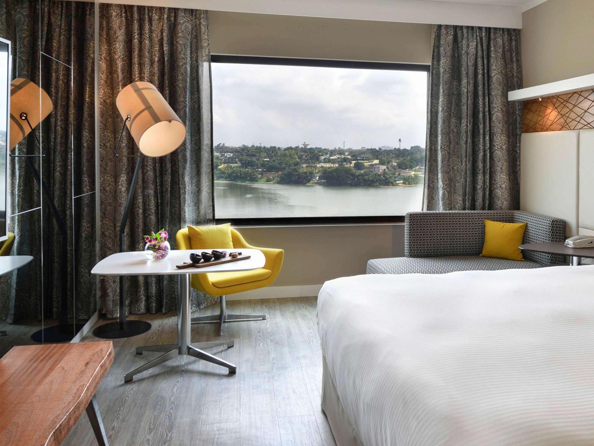 Pullman Abidjan Hotel Exterior photo
