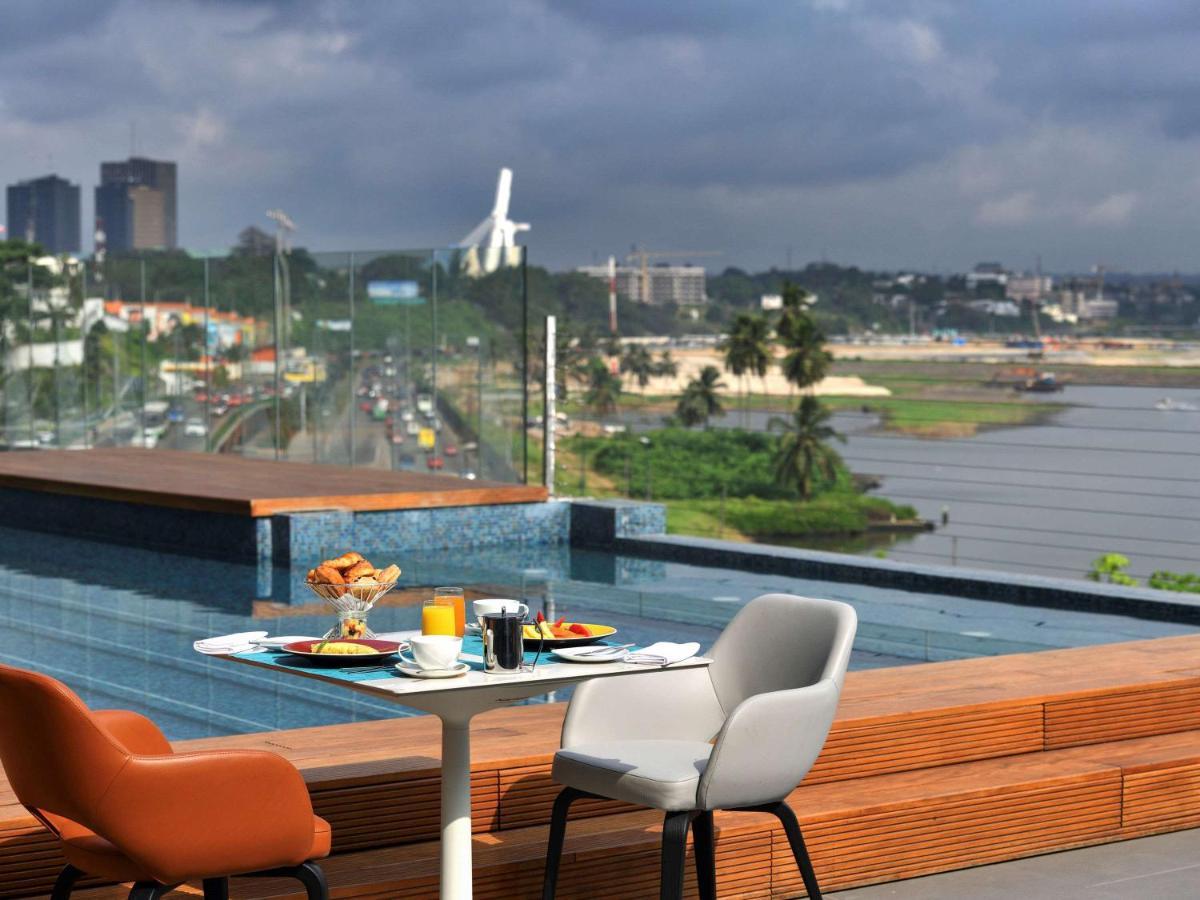 Pullman Abidjan Hotel Exterior photo